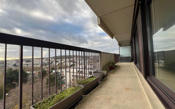 Appartement à vendre    6 pièces • 118,69 m2 Fontenay-aux-Roses