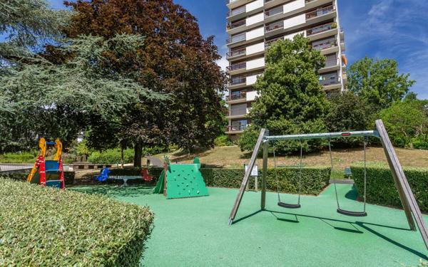 Appartement à vendre    6 pièces • 118,69 m2 Fontenay-aux-Roses