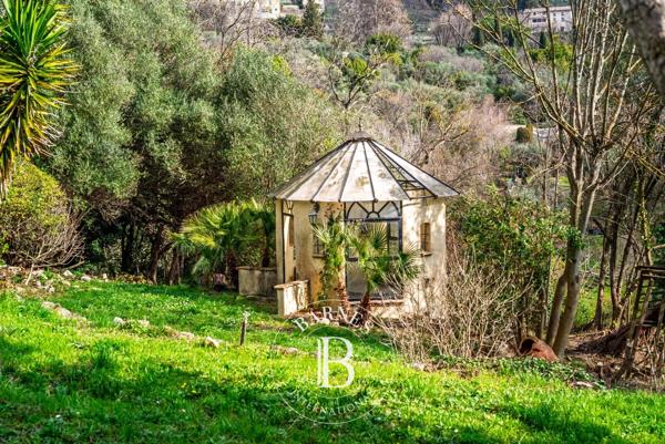 Grasse, Bastide 4 Chambres -  251 m² à vendre