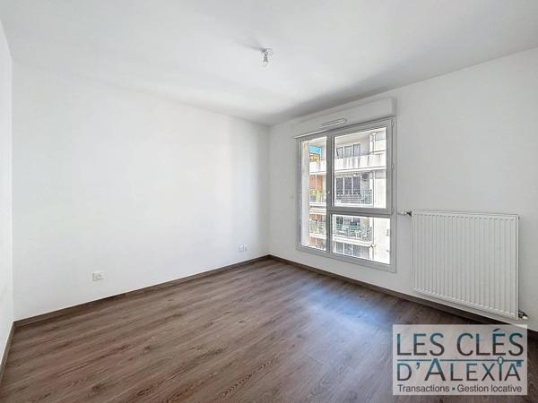 Villeurbanne - T2 de 37 m² avec balcon et garage