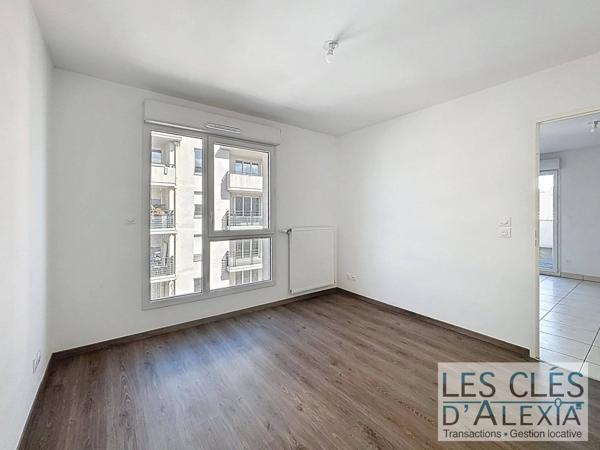 Villeurbanne - T2 de 37 m² avec balcon et garage