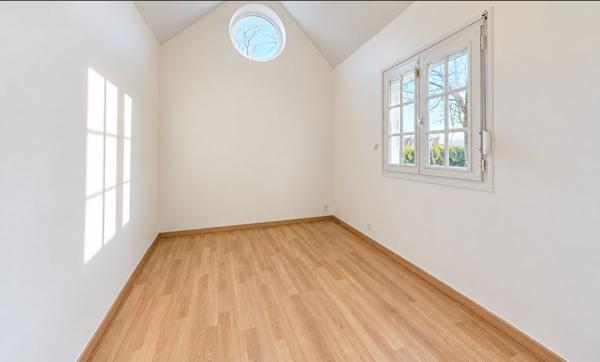 Maison Roissy En Brie 5 pièce(s) 111 m2