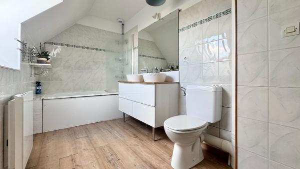 Maison Corbeil Essonnes 5 pièce(s) 110 m2 - DPE D