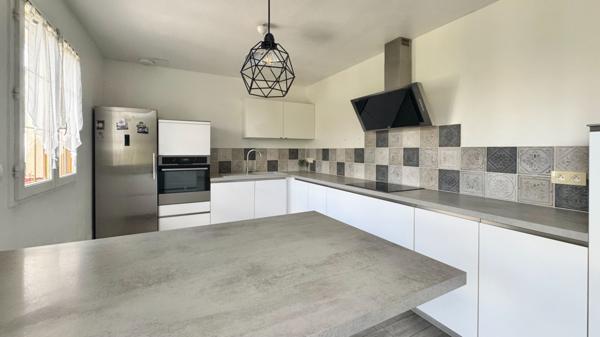 Maison Corbeil Essonnes 5 pièce(s) 110 m2 - DPE D