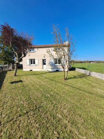 86530 NAINTRE Charmante maison familiale Naintre 116.7m2