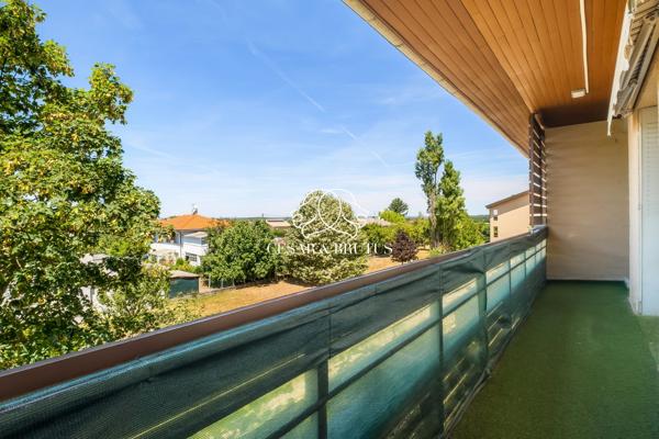 SAINT-LAURENT-DE-MURE – T4 – 80m² – BALCON et CAVE – VUE DEGAGEE AU CALME