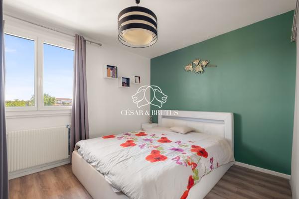 SAINT-LAURENT-DE-MURE – T4 – 80m² – BALCON et CAVE – VUE DEGAGEE AU CALME