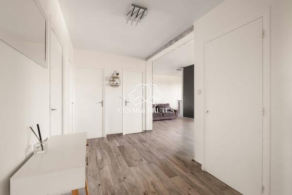 SAINT-LAURENT-DE-MURE – T4 – 80m² – BALCON et CAVE – VUE DEGAGEE AU CALME