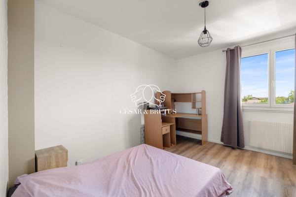 SAINT-LAURENT-DE-MURE – T4 – 80m² – BALCON et CAVE – VUE DEGAGEE AU CALME