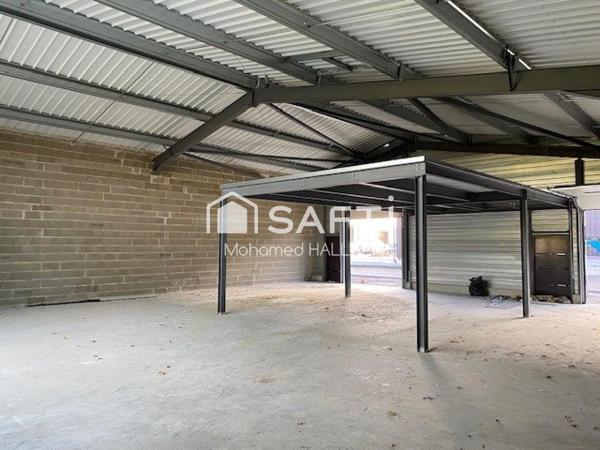 Hangar, Nouveau Port entrée d'Arcachon, 310 m², Vitrine