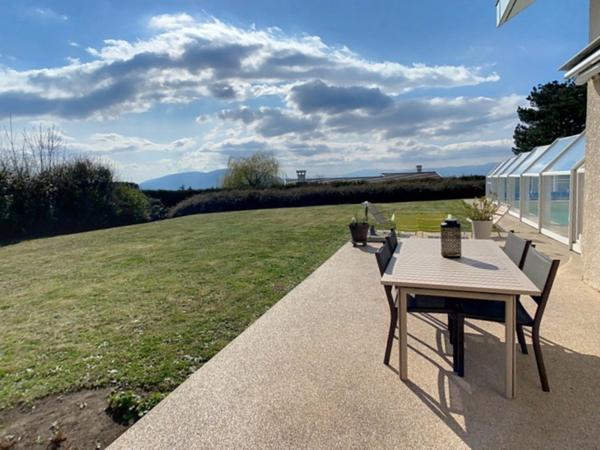 Maison à vendre 7 pièces secteur LUCINGES