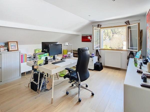 Maison à vendre 7 pièces secteur LUCINGES