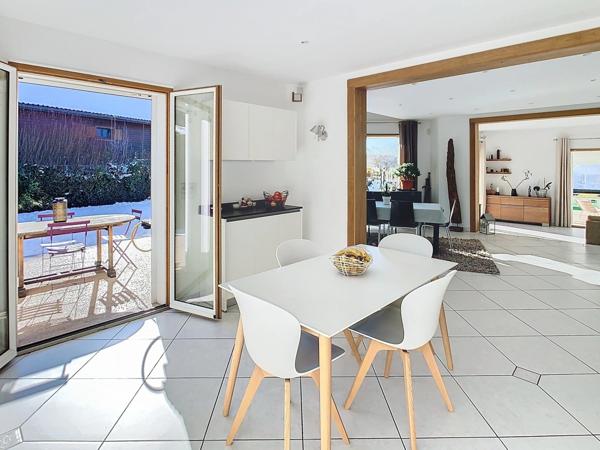 Maison à vendre 7 pièces secteur LUCINGES