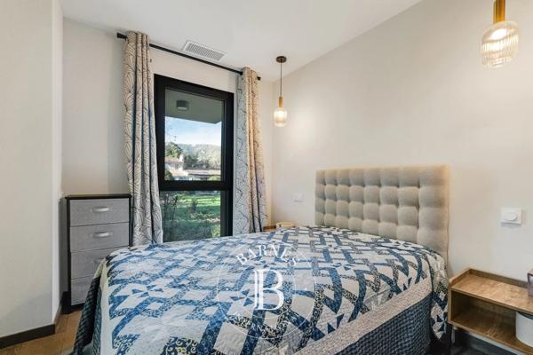 Grimaud, Appartement 2 Chambres -  80 m² à vendre