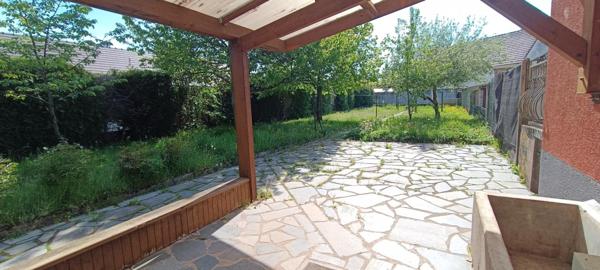 Maison familiale 7 pièces 193 m2 et bureaux