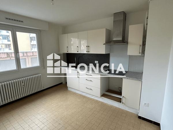 Location Appartement 3 pièces 86.8 m² - 4 RUE DES FONTAINES Annemasse 74100