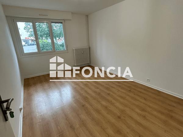 Location Appartement 3 pièces 86.8 m² - 4 RUE DES FONTAINES Annemasse 74100