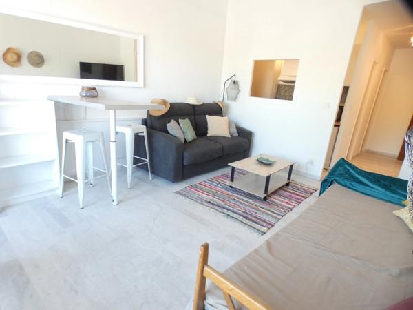 Port Saint Martin. Studio 27 m²