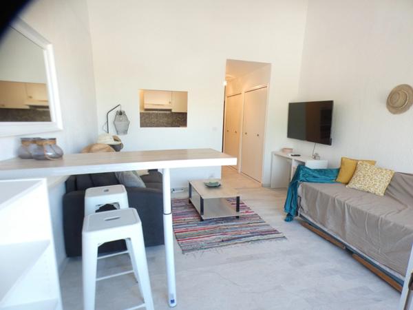 Port Saint Martin. Studio 27 m²