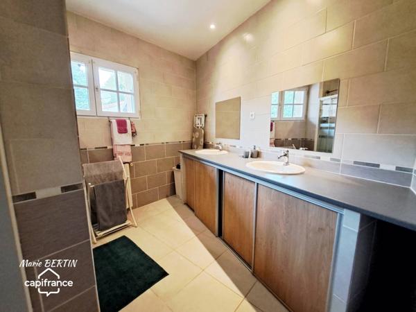 Maison à vendre 6 pièces BEAUSSAIS VITRE (79)