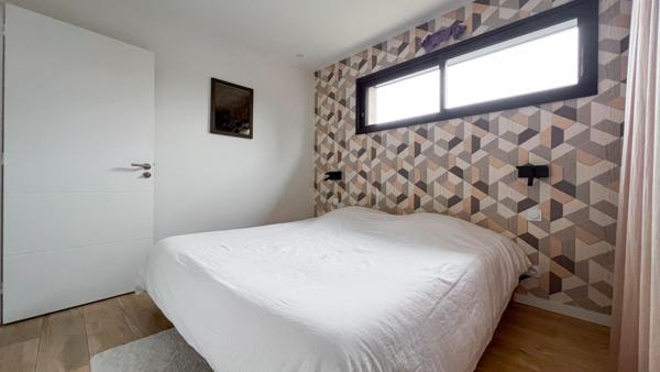 Maison - 112 m² à Cantenay Epinard - 5 pièces - 4 chambres - garage