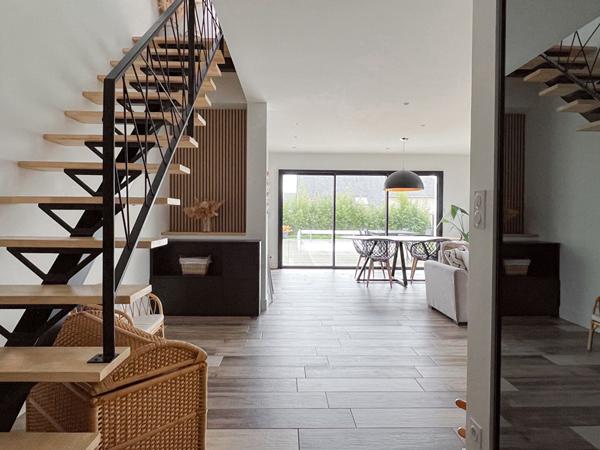 Maison - 112 m² à Cantenay Epinard - 5 pièces - 4 chambres - garage