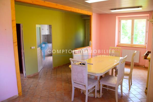 Maison de village 3 pièce(s) 2 chambre(s) 66 m²