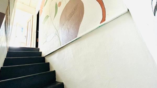 MAISON DE 70M2 SUR TERRAIN DE 345 M2 GARAGE ET ANNEXE.