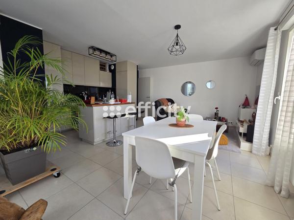 Appartement 3 pièces - 65 m² Exclusivité efficity