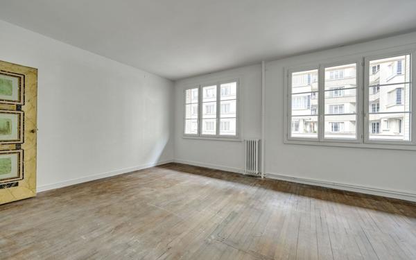 Appartement à vendre    5 pièces • 102,54 m2 Issy-les-Moulineaux