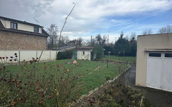 Terrain à vendre    Nointel