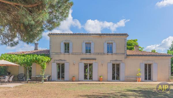 Vente maison Carbon Blanc : 869 000 € - AJP Immobilier Bordeaux Chartrons
