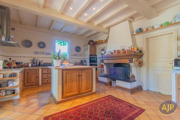 Vente maison Carbon Blanc : 869 000 € - AJP Immobilier Bordeaux Chartrons