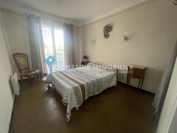 Maison
                                                                                                                                                                                                                                                                                                                        8 pièce(s)                                                                                                                                                                                                          6 chambre(s)                                                                                                                                                                                                          160  m²