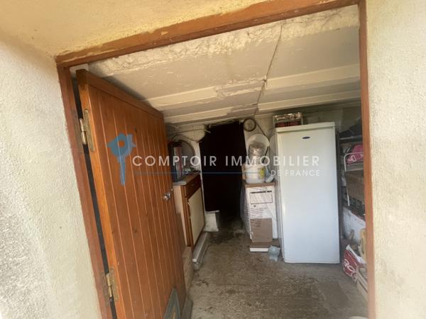 Maison
                                                                                                                                                                                                                                                                                                                        8 pièce(s)                                                                                                                                                                                                          6 chambre(s)                                                                                                                                                                                                          160  m²
