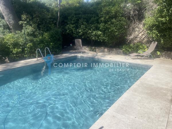 Maison
                                                                                                                                                                                                                                                                                                                        8 pièce(s)                                                                                                                                                                                                          6 chambre(s)                                                                                                                                                                                                          160  m²