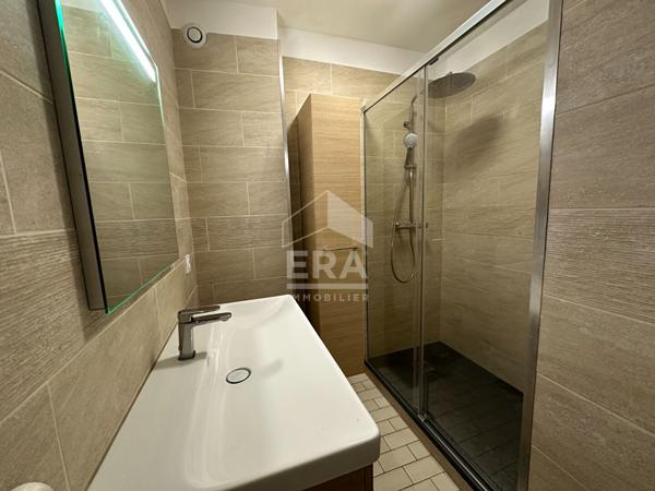 A louer appartement Châteauroux 3 pièces avec balcon et garage