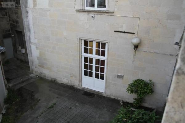 Location - Fonds et/ou murs commerciaux Dole 39100 89 m 2