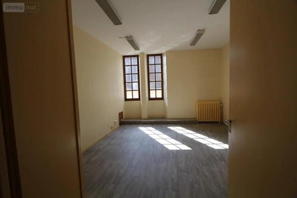 Location - Fonds et/ou murs commerciaux Dole 39100 89 m 2