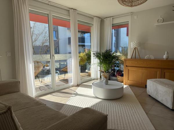 Appartement 3 pièces - 70 m² Exclusivité efficity