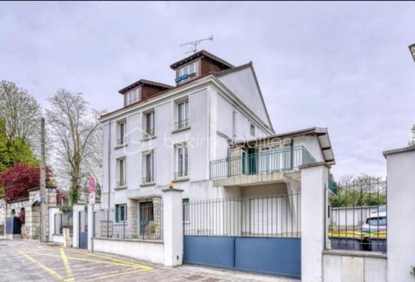 Immeuble de 341,47 m²