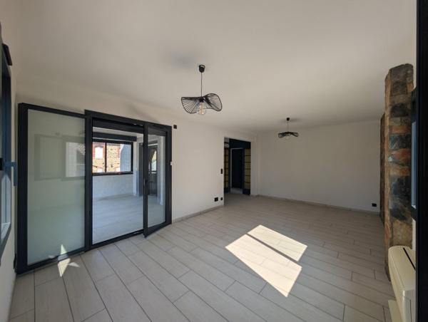 Vente / Appartement T3 à Vias (34450)