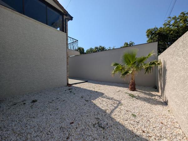 Vente / Appartement T3 à Vias (34450)