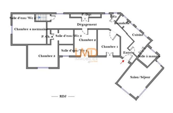 adresse d'exception-villa plain pied-parc arboré-beaux volumes