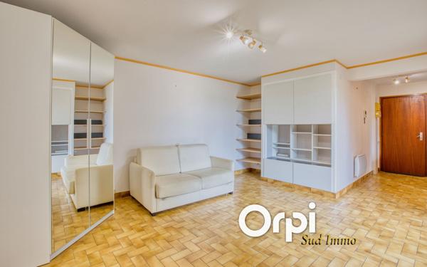 Appartement à vendre    1 pièce •  Privas