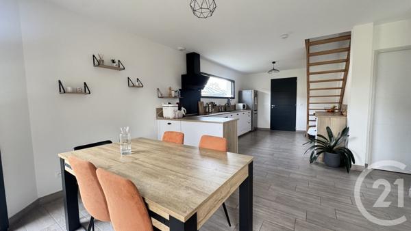 Maison à vendre  4 pièces - 89,88 m2 LA ROCHE DES ARNAUDS - 05