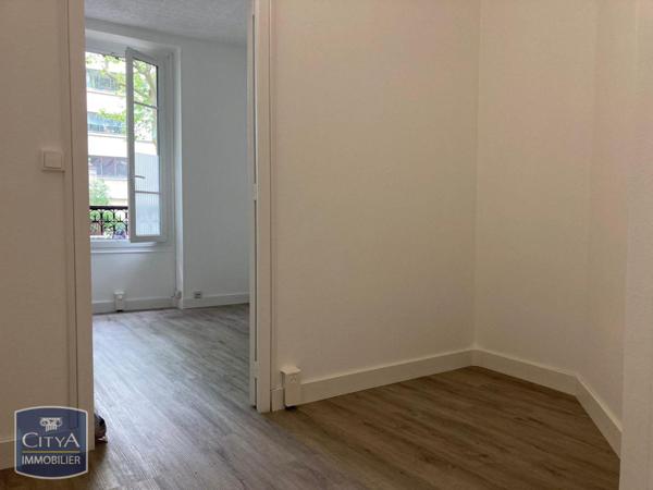 Local professionnel à louer