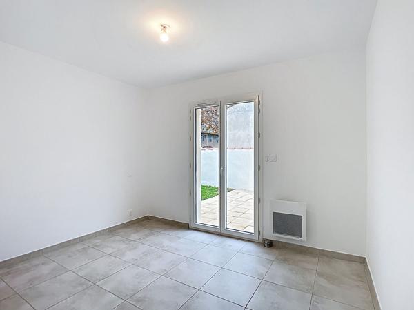 Maison neuve type 4 avec terrasse et jardin