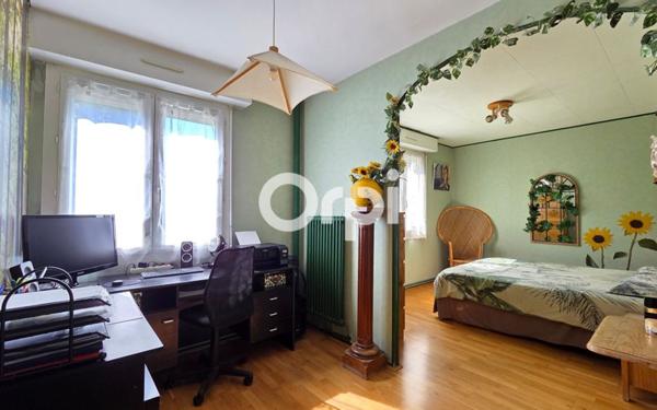 Appartement à vendre    4 pièces • 94,38 m2 Meyzieu