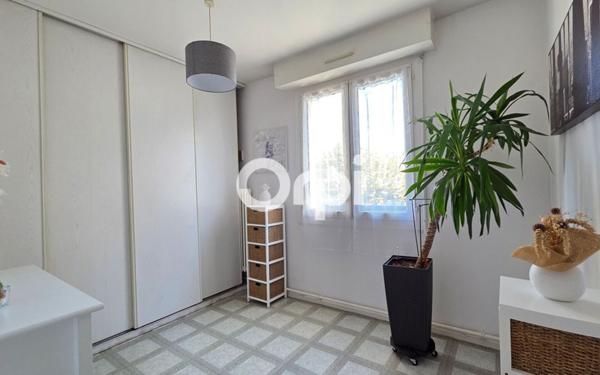Appartement à vendre    4 pièces • 94,38 m2 Meyzieu
